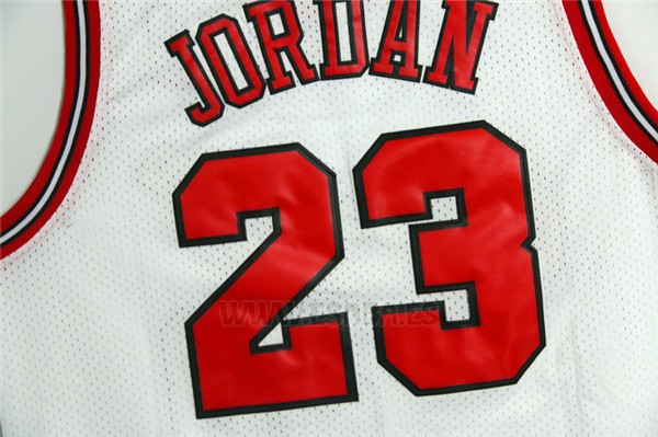 Camiseta Chicago Bulls Michael Jordan #23 Retro 1984-85 Blanco